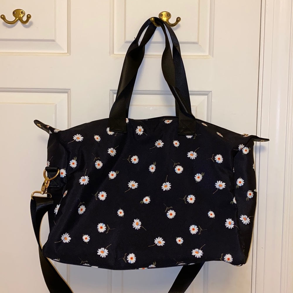 alice + olivia daisy duffle